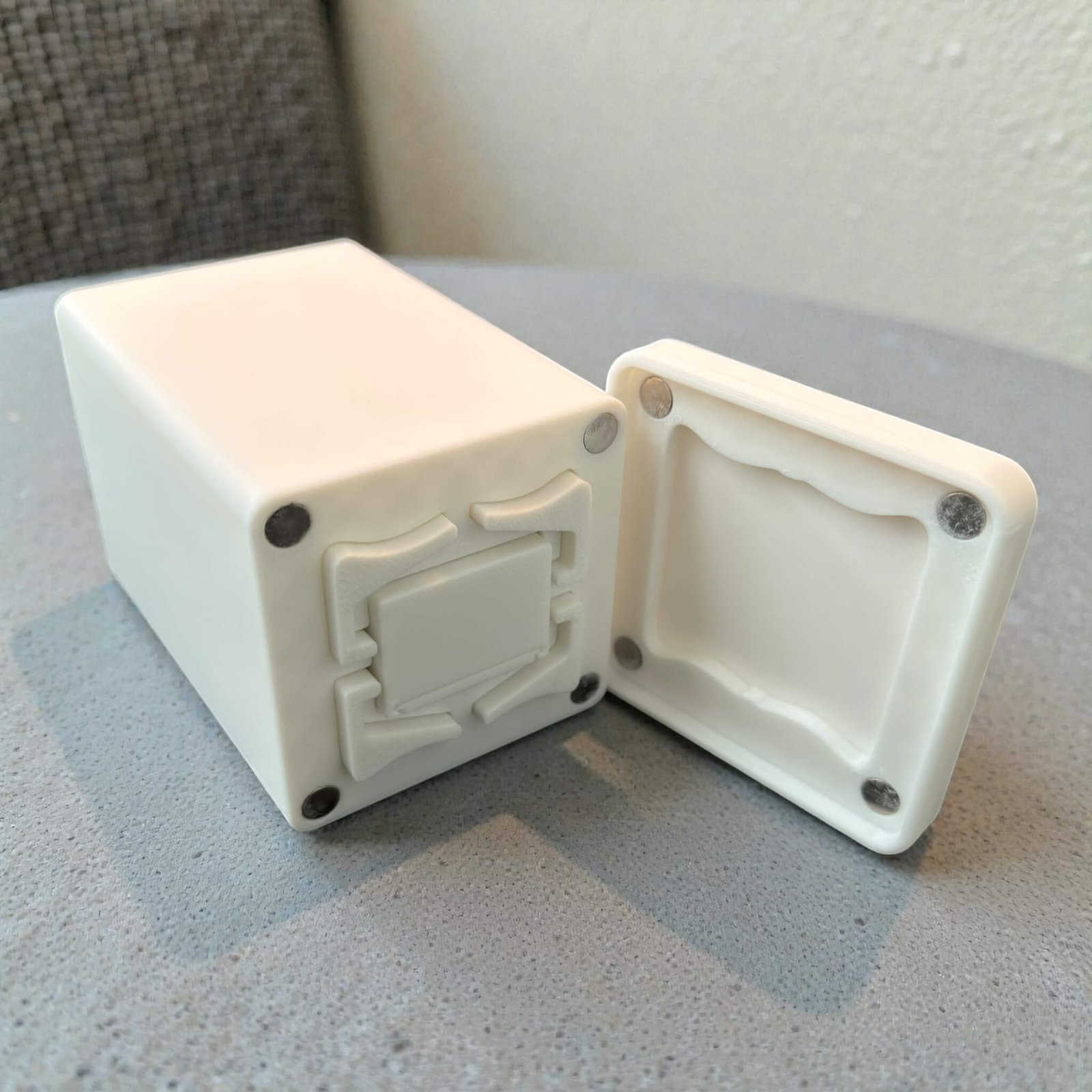 DomiGO  Mini Domino Game