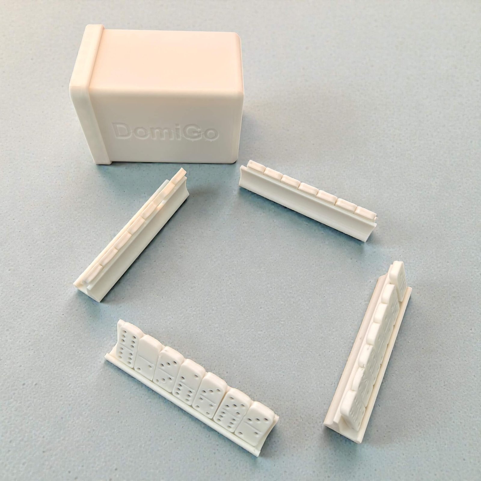 DomiGO  Mini Domino Game